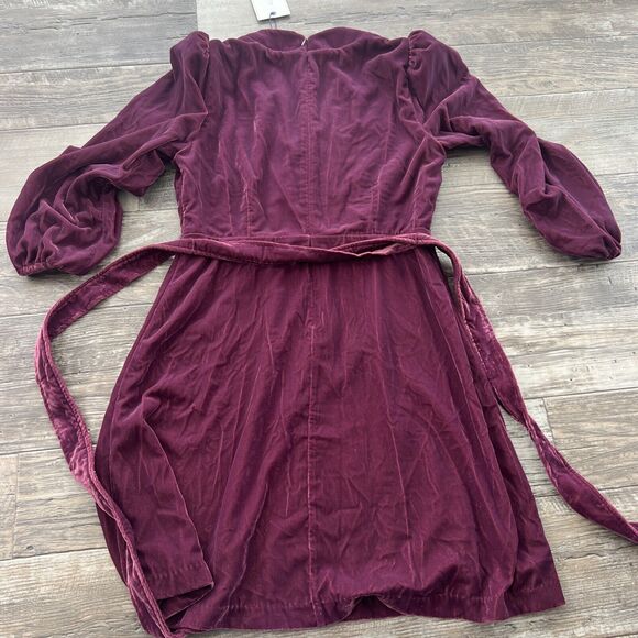 Untuckit Women's Size XL Belted Velvet Mickie Dress Button V Neck Burgundy - Picture 8 of 8